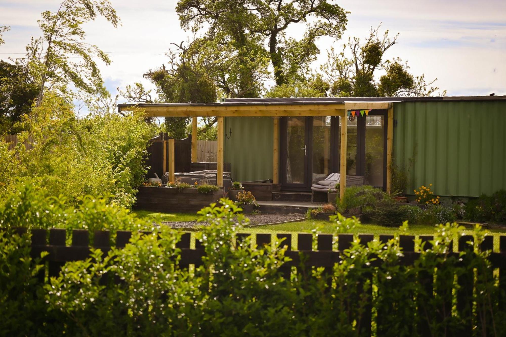 Sweet Pea Cabin Badsey 外观 照片